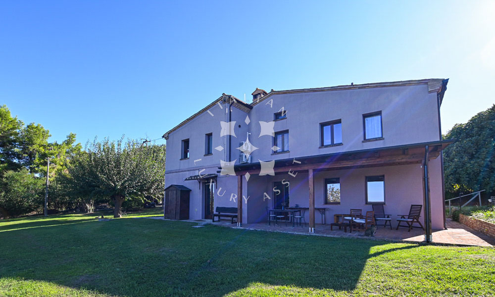 Farmhouse Montecassiano Macerata Marche Panorama Dependance